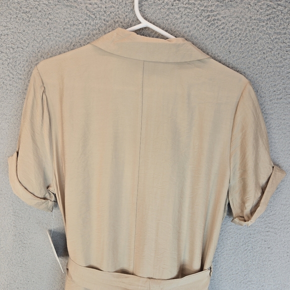 Ellen Tracy Midi Shirt Dress Sz M Tan Front Button Pockets Belted Casual Comfort - Picture 11 of 13